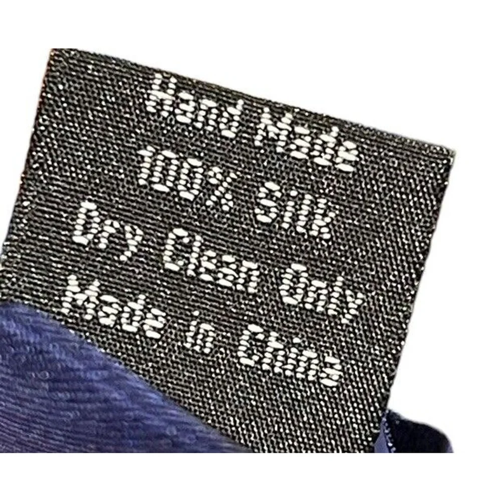Wild Ties Mens Basketball Themed Tie 100% Silk Hand Made Dark Blue One Size EUC‎